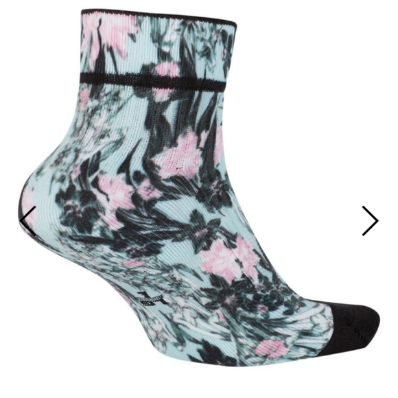 Nike Other Nike Ankle Socks Floral Topaz Mistblackwhite M Poshmark
